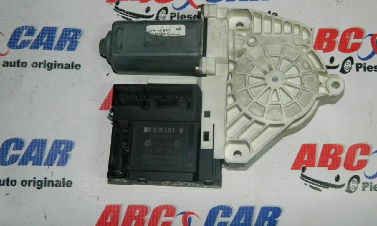 Motoras macara usa dreapta fata SEAT ALTEA 2004-2015