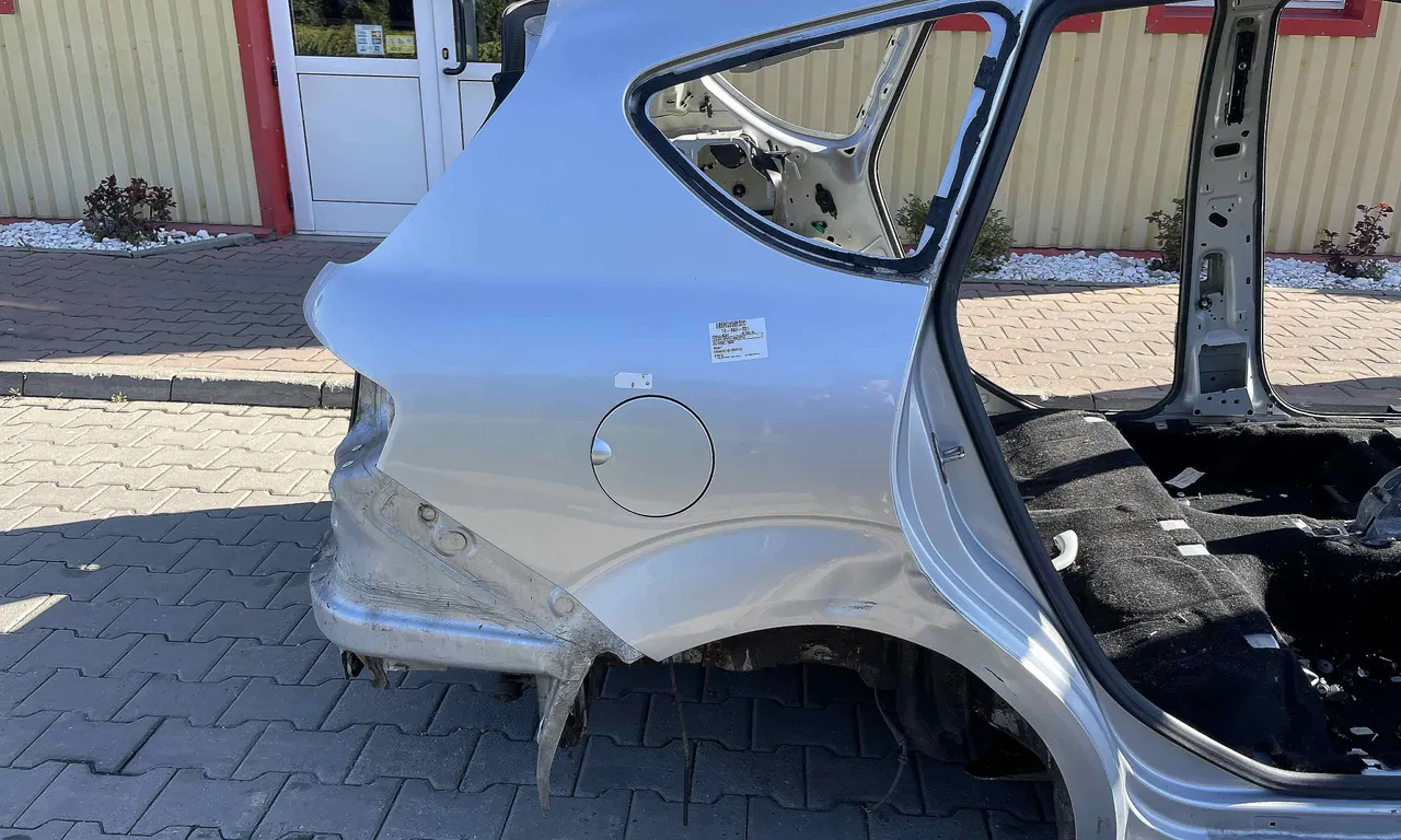 ARIPA SPATE DREAPTA SEAT ALTEA XL 2006-2015