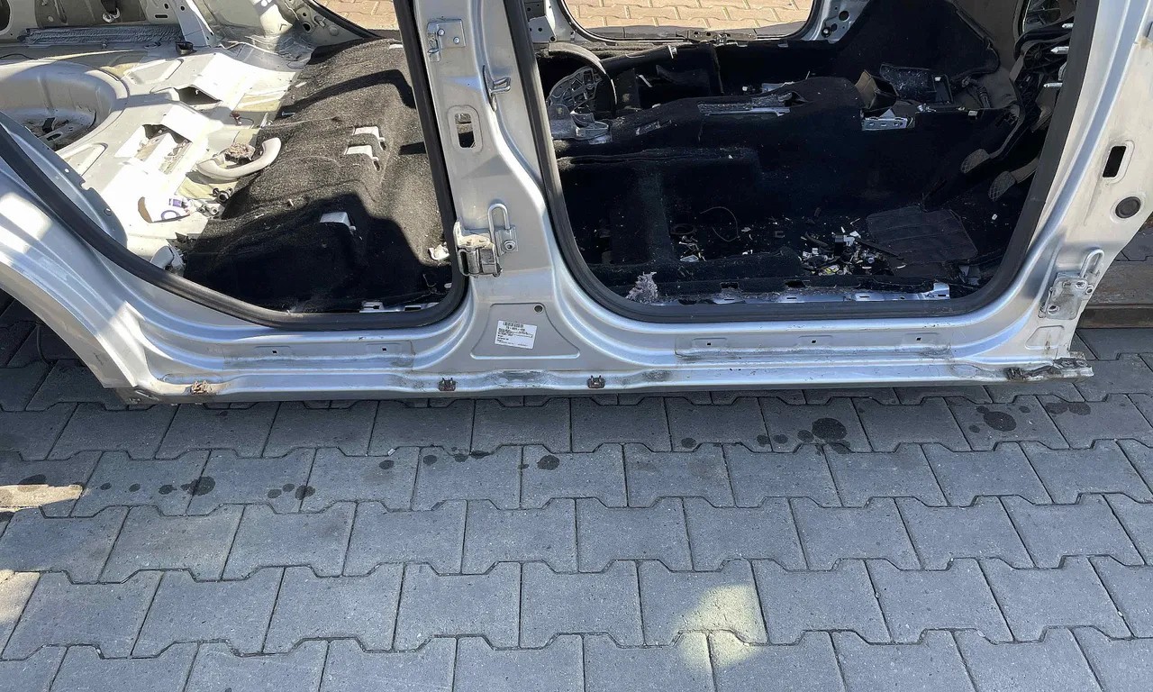 PRAG DREAPTA SEAT ALTEA XL 2006-2015