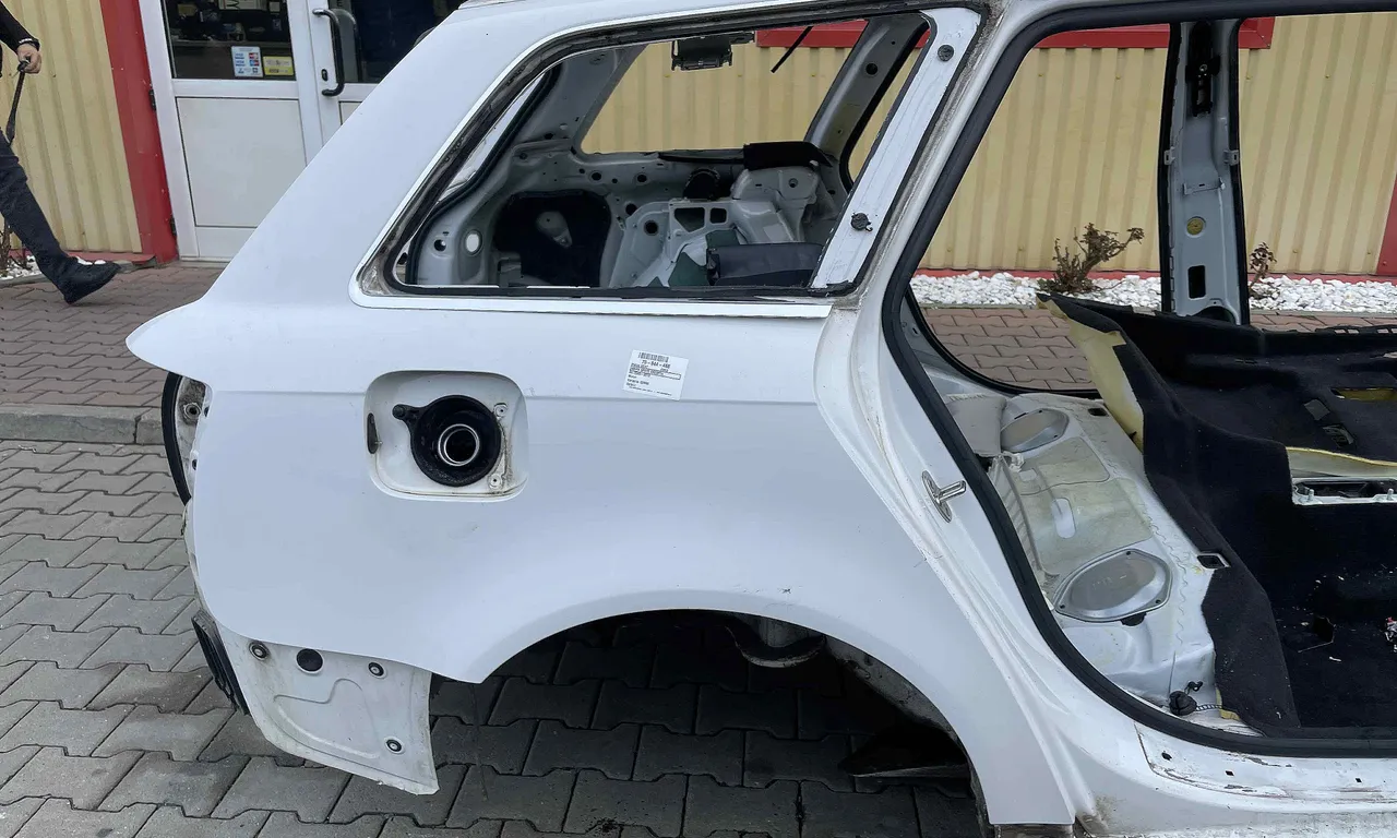 ARIPA SPATE DREAPTA SEAT EXEO 2008-2013