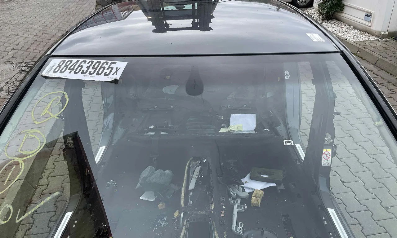 PAVILION SEAT EXEO 2008-2013