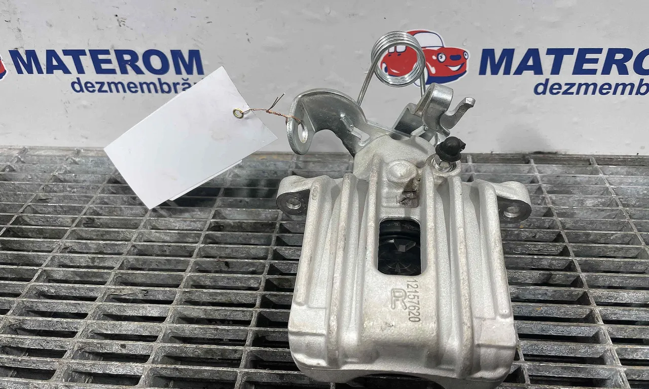 ETRIER SPATE DREAPTA SEAT EXEO 2008-2013