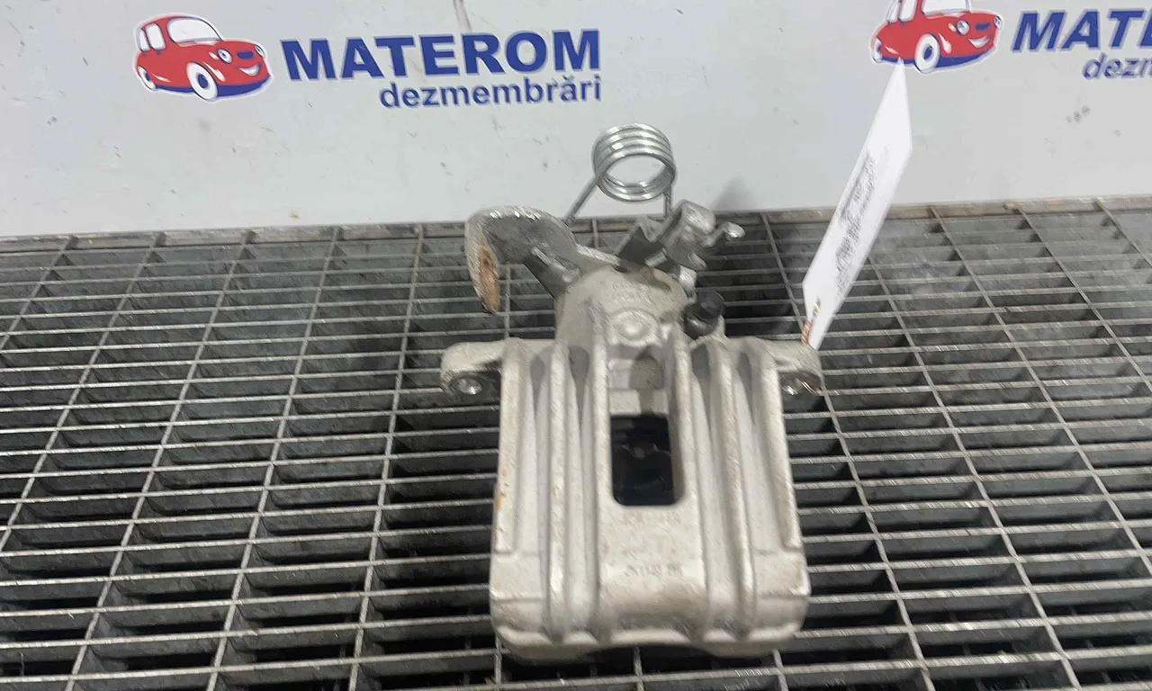 ETRIER SPATE DREAPTA SEAT EXEO 2008-2013