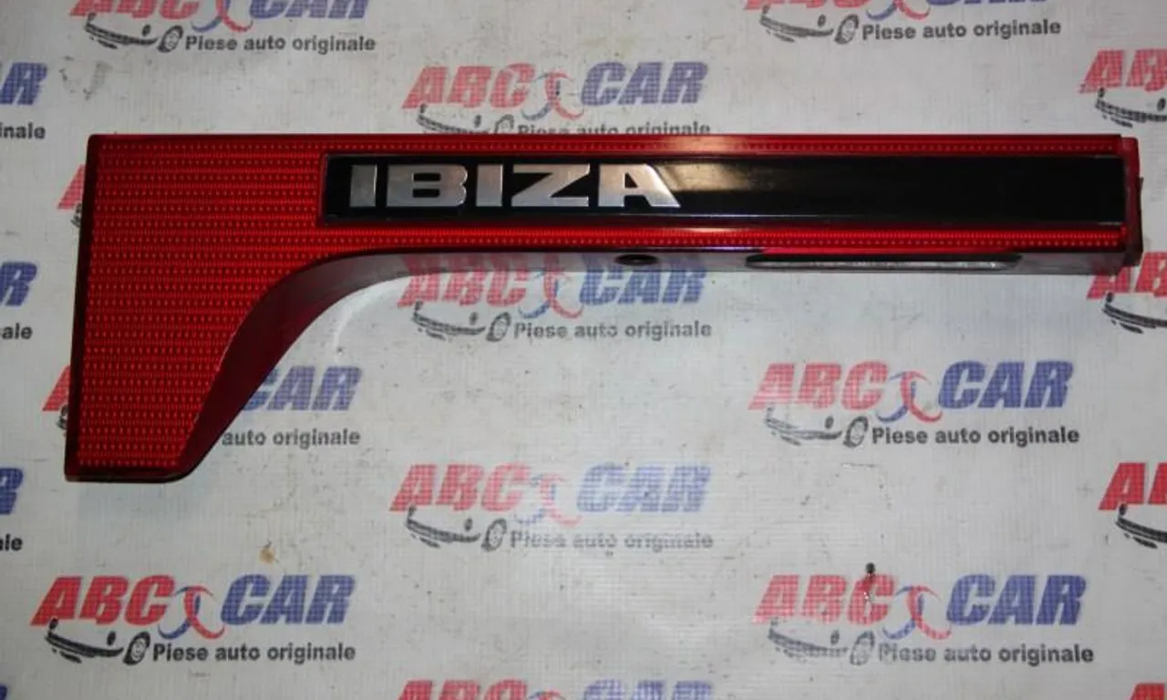 Catadioptru haion stanga SEAT IBIZA II 1993-2002