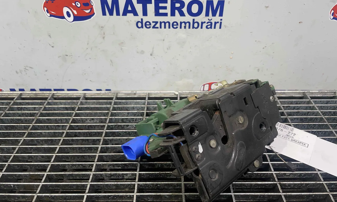 INCUIETOARE USA FATA DREAPTA SEAT IBIZA III 2002-2009