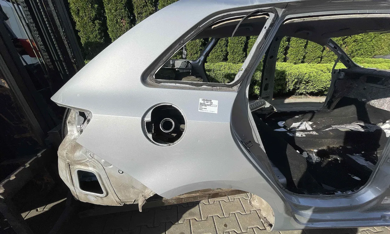 ARIPA SPATE DREAPTA SEAT IBIZA IV 2008-2017