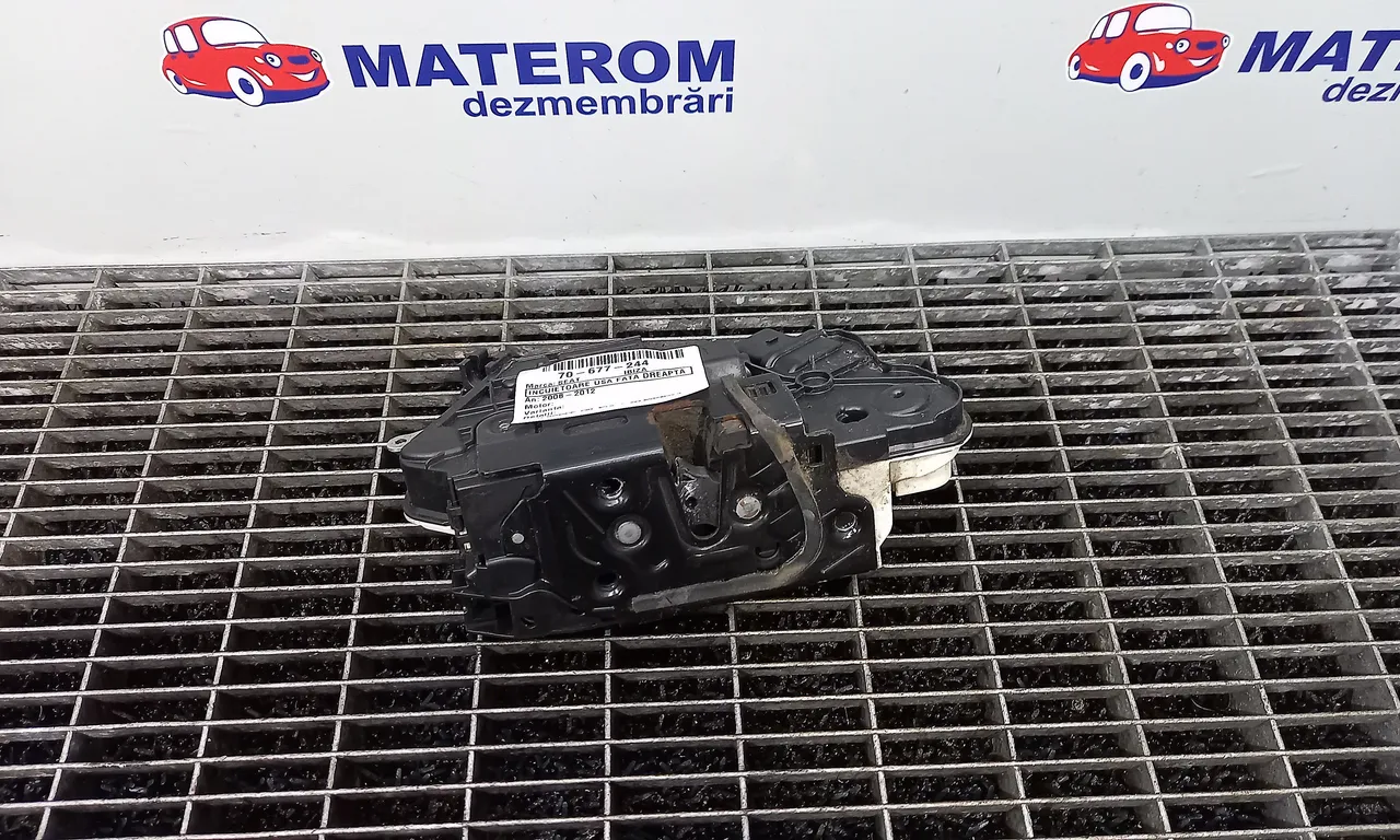 INCUIETOARE USA FATA DREAPTA SEAT IBIZA IV 2008-2017