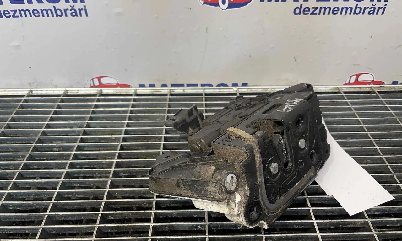 INCUIETOARE USA FATA STANGA SEAT IBIZA IV 2008-2017
