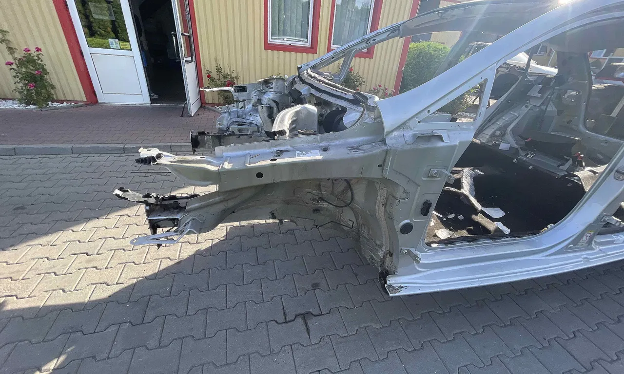LONJERON STANGA SEAT IBIZA IV 2008-2017