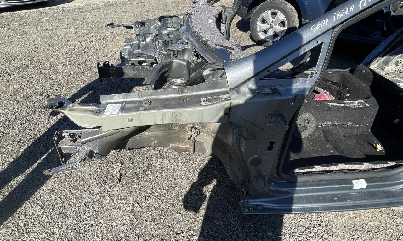 LONJERON STANGA SEAT IBIZA IV 2008-2017