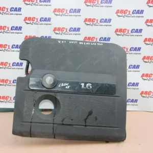 Capac motor cu carcasa filtru de aer