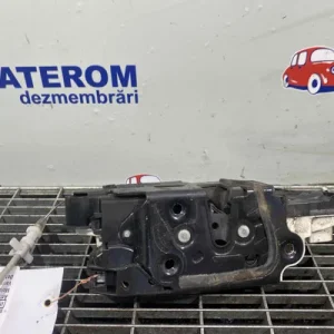 INCUIETOARE USA FATA DREAPTA
