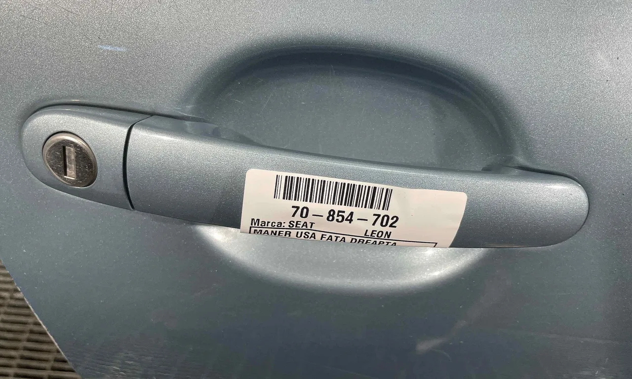 MANER USA FATA DREAPTA SEAT LEON 2005-2013