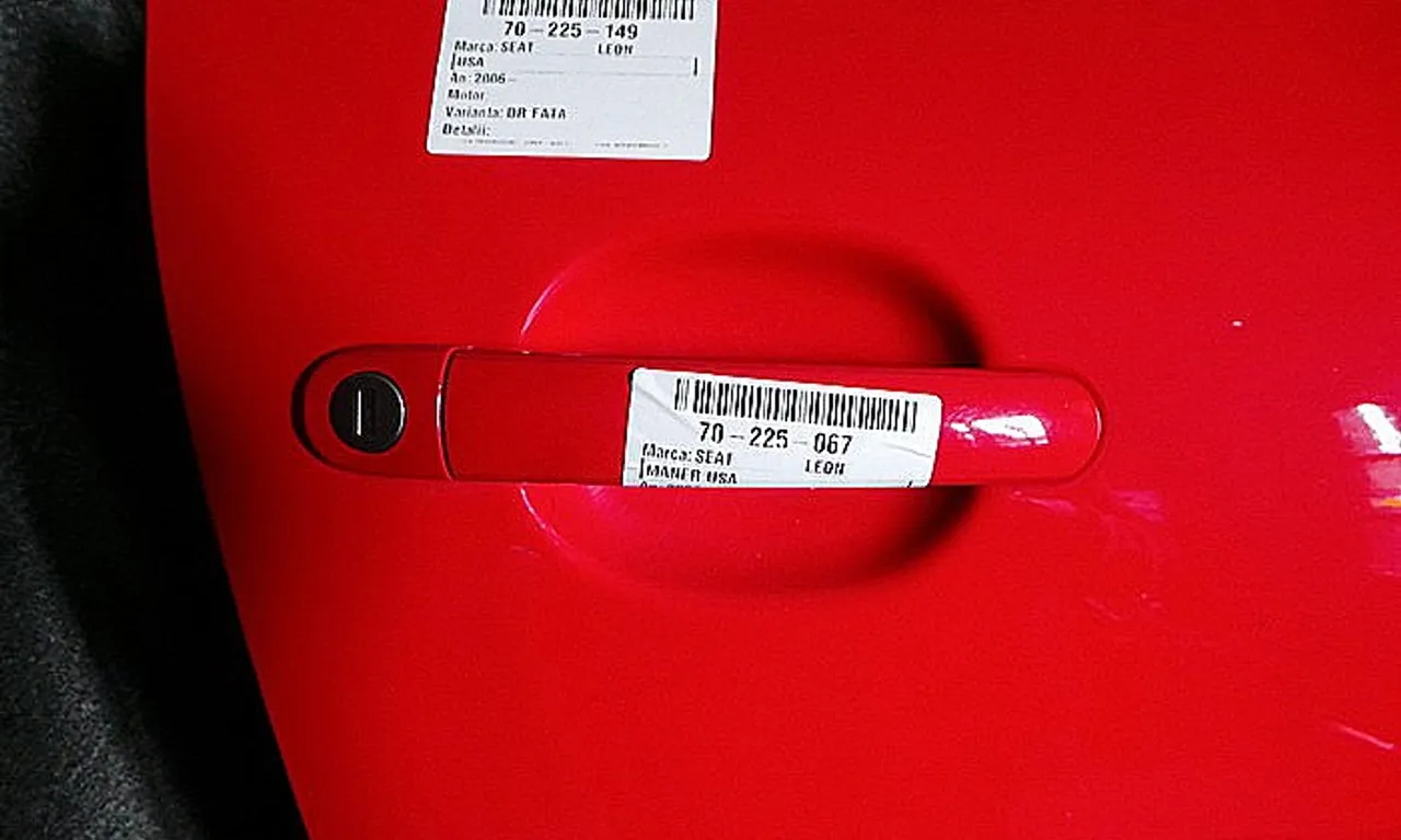 MANER USA FATA DREAPTA SEAT LEON 2005-2013