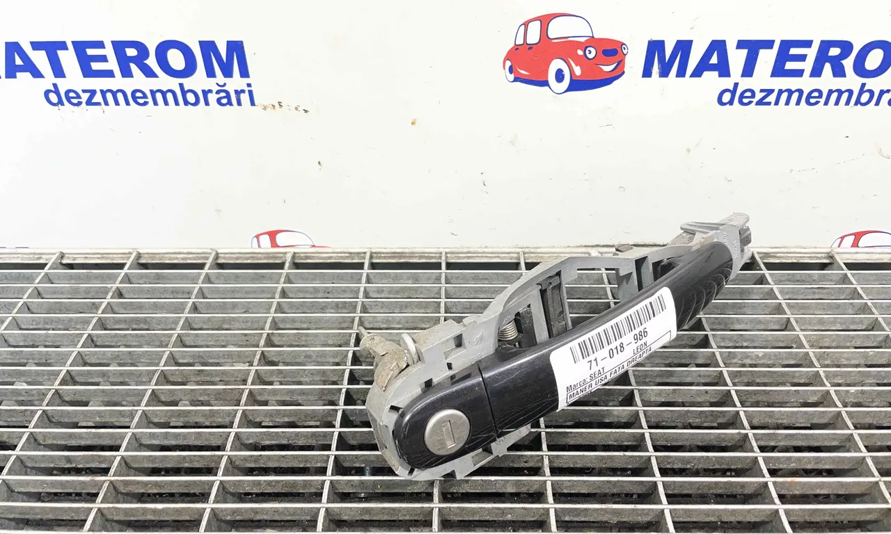 MANER USA FATA DREAPTA SEAT LEON 2005-2013