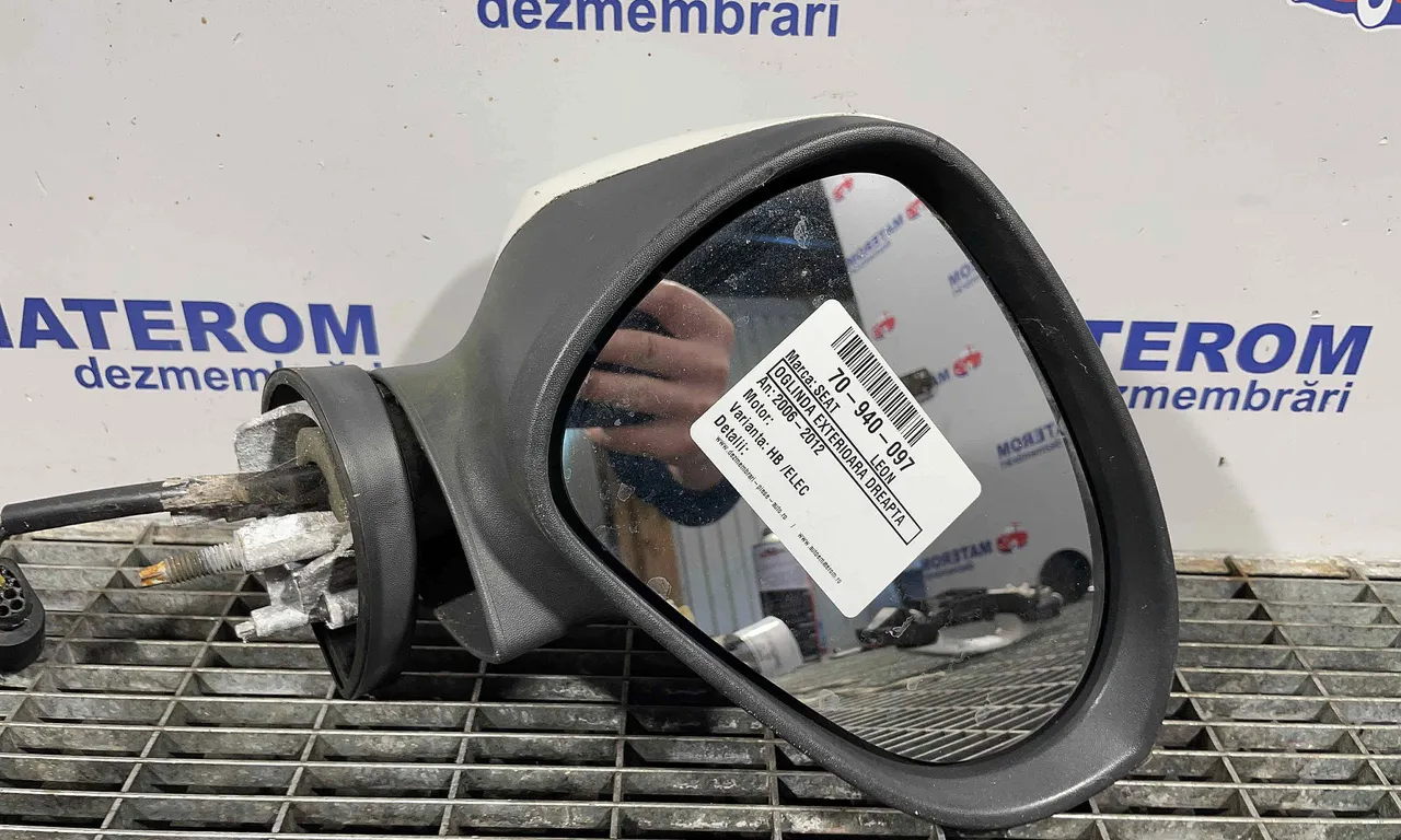OGLINDA EXTERIOARA DREAPTA SEAT LEON 2005-2013