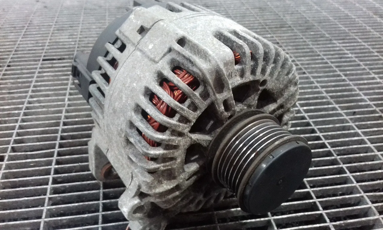 ALTERNATOR SEAT LEON 2005-2013