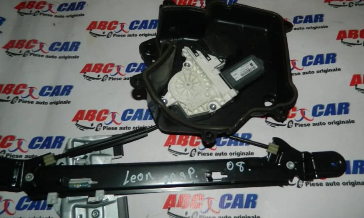 Motoras cu macara usa dreapta spate SEAT LEON 2005-2013