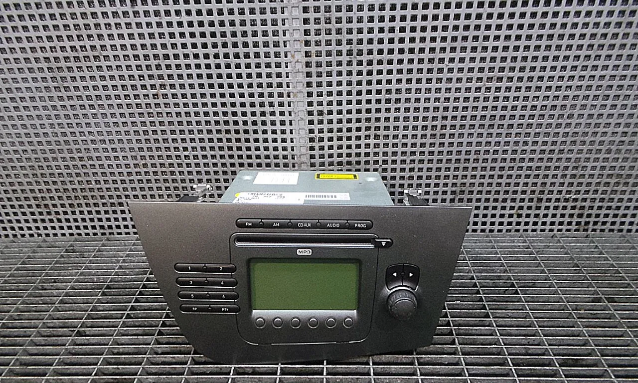 RADIO CD SEAT LEON 2005-2013