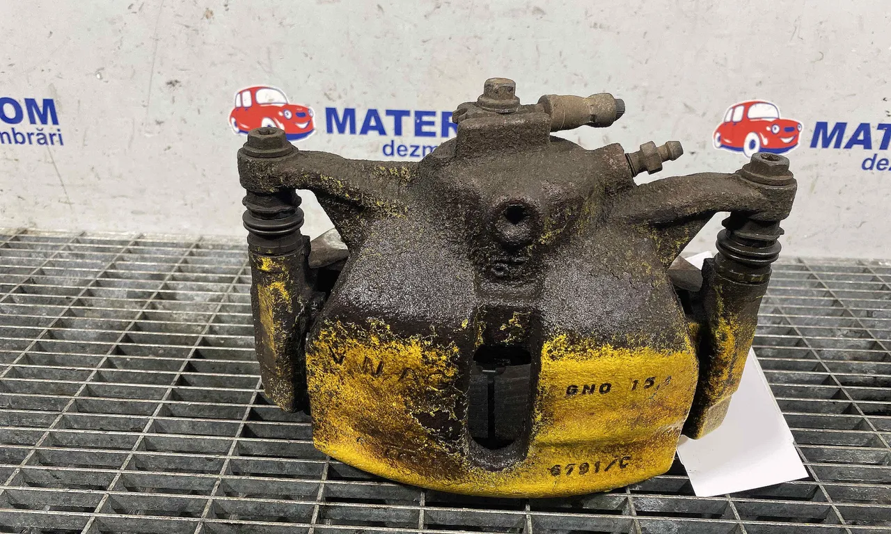 ETRIER FATA STANGA SEAT LEON 2012-2021
