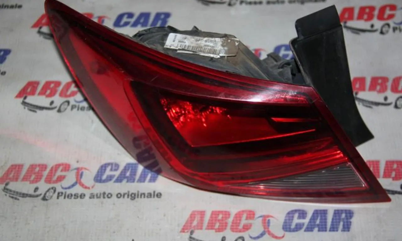 Stop stanga caroserie SEAT LEON 2012-2021
