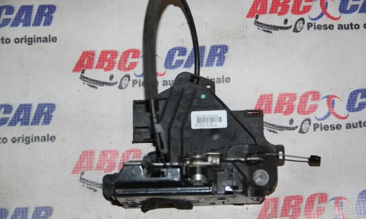Broasca usa stanga fata SKODA FABIA I 1999-2008