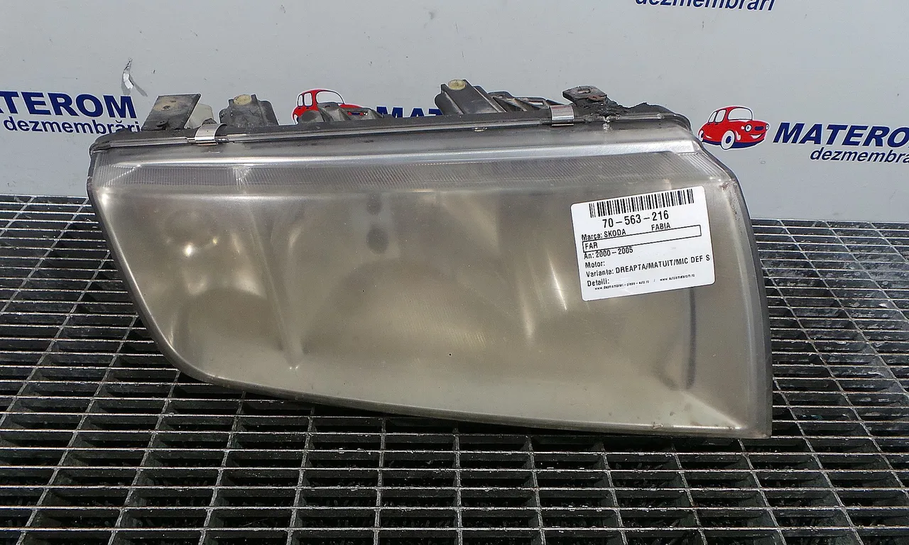 FAR DREAPTA SKODA FABIA I 1999-2008