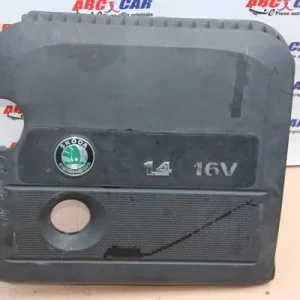 Capac motor cu carcasa filtru aer
