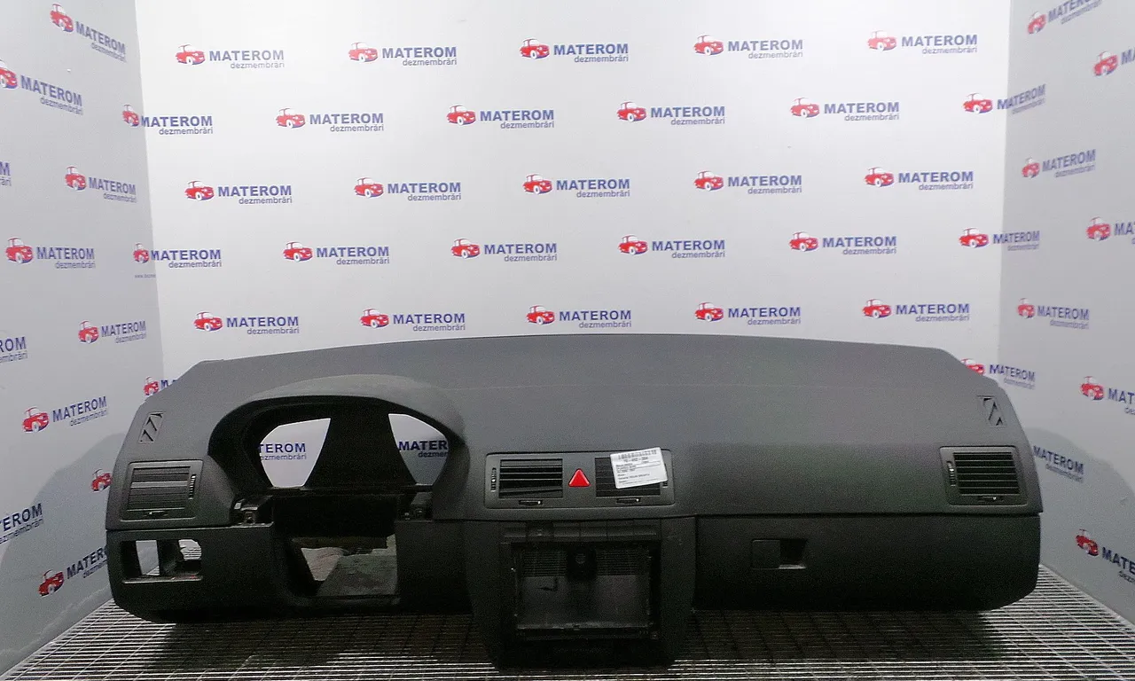 PLANSEU BORD SKODA FABIA I 2000-2007