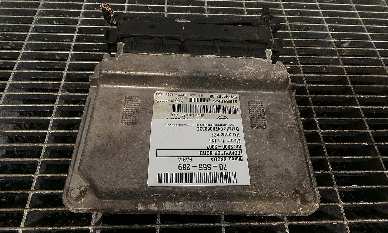 CALCULATOR MOTOR SKODA FABIA I 2000-2007