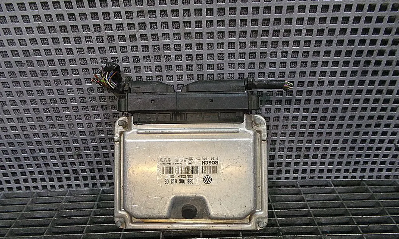 CALCULATOR MOTOR SKODA FABIA I Praktik 2000-2007