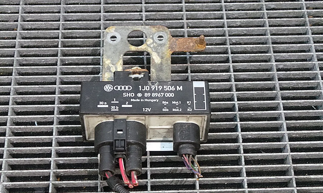 RELEU VENTILATOR CLIMA SKODA FABIA I Praktik 2000-2007