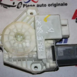 Motoras macara dreapta spate