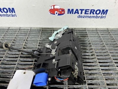 INCUIETOARE USA FATA DREAPTA