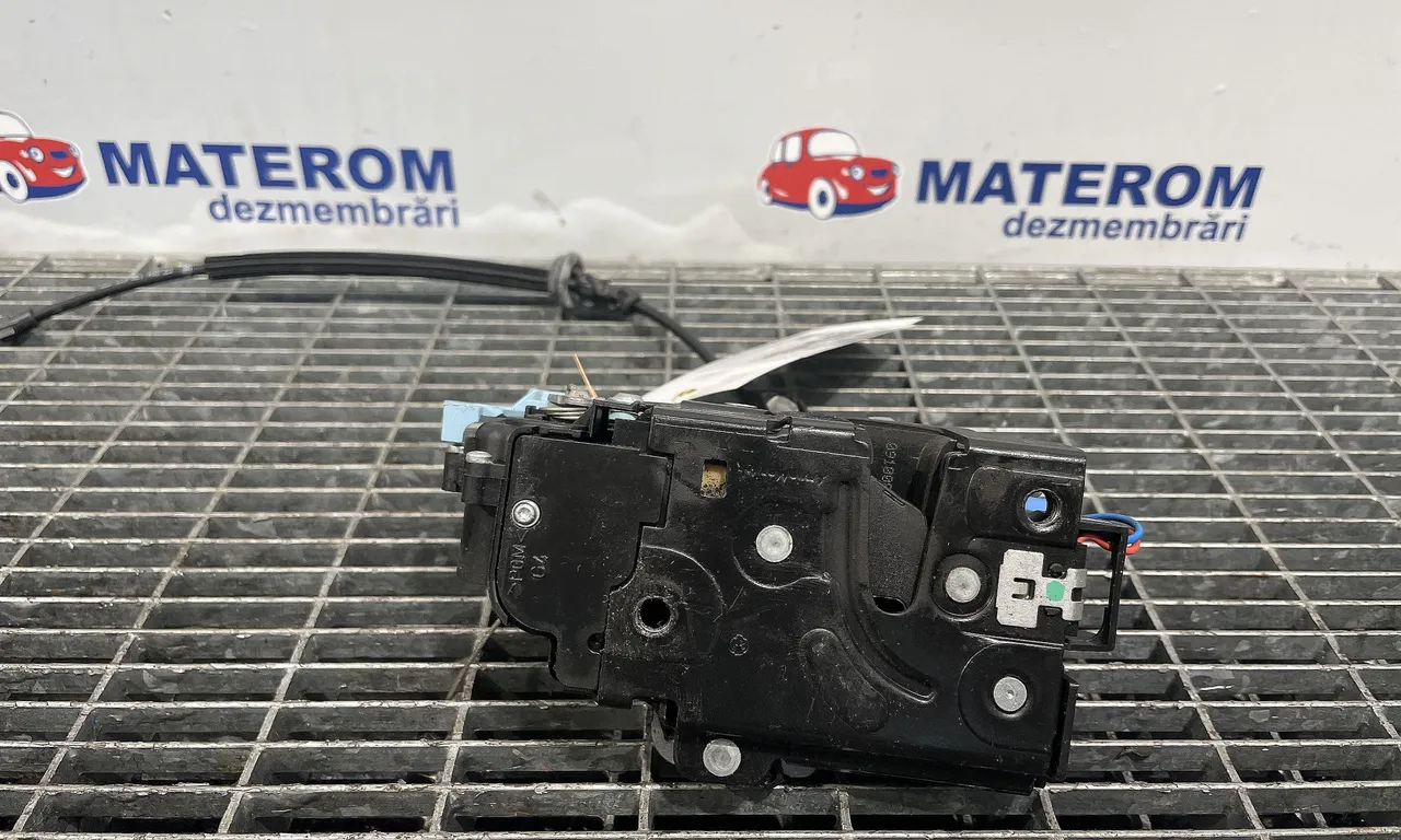 INCUIETOARE USA FATA STANGA SKODA OCTAVIA II 2004-2013