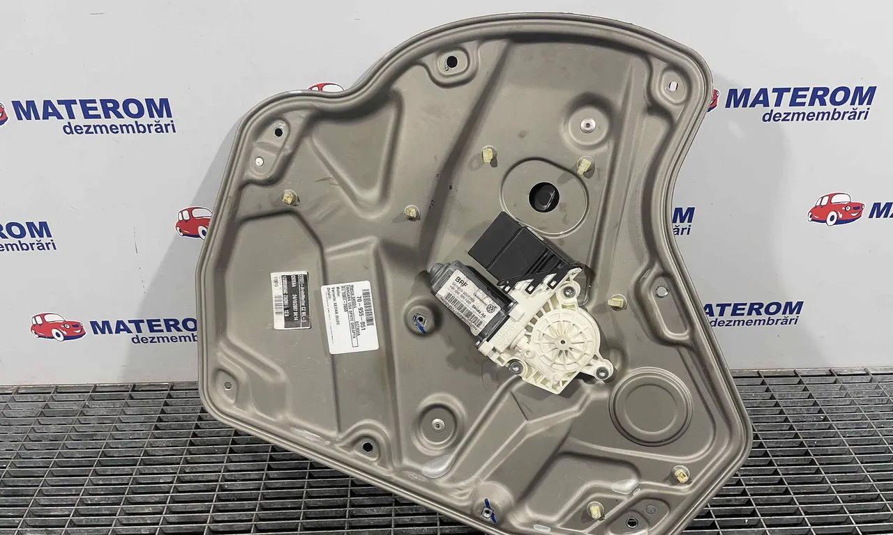 MACARA USA SPATE DREAPTA SKODA OCTAVIA II 2004-2013