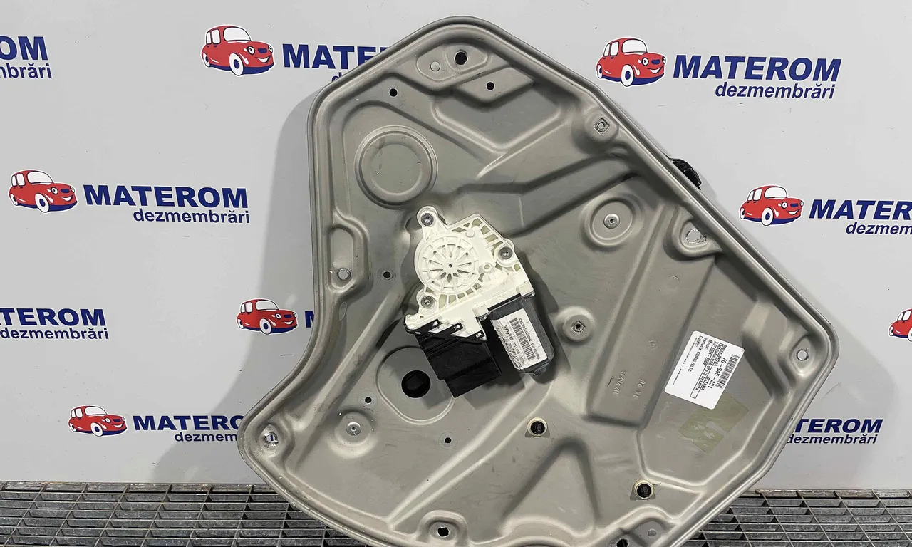 MACARA USA SPATE DREAPTA SKODA OCTAVIA II 2004-2013