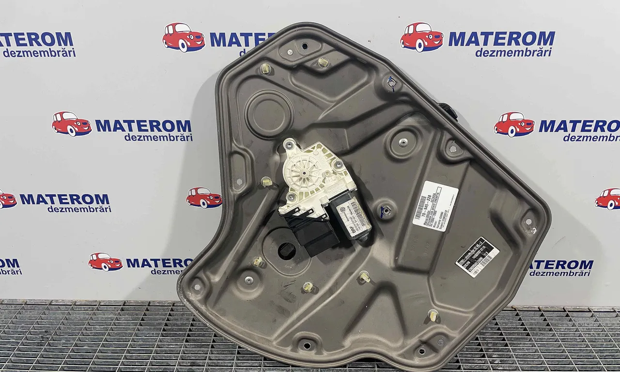 MACARA USA SPATE DREAPTA SKODA OCTAVIA II 2004-2013