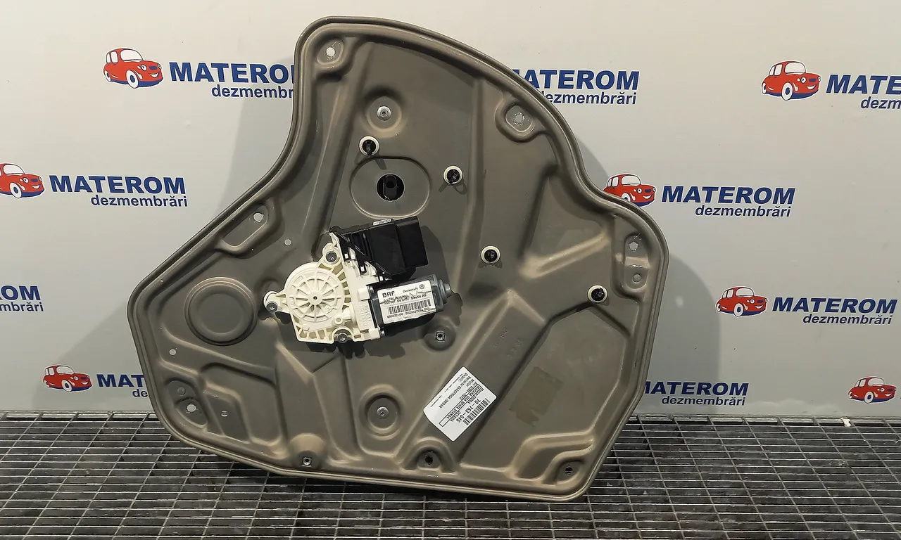 MACARA USA SPATE STANGA SKODA OCTAVIA II 2004-2013