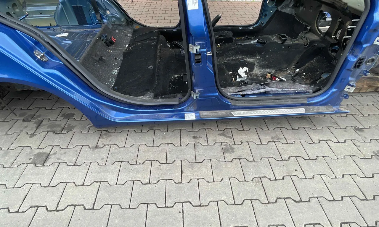 PRAG DREAPTA SKODA OCTAVIA II 2004-2013