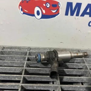 INJECTOR