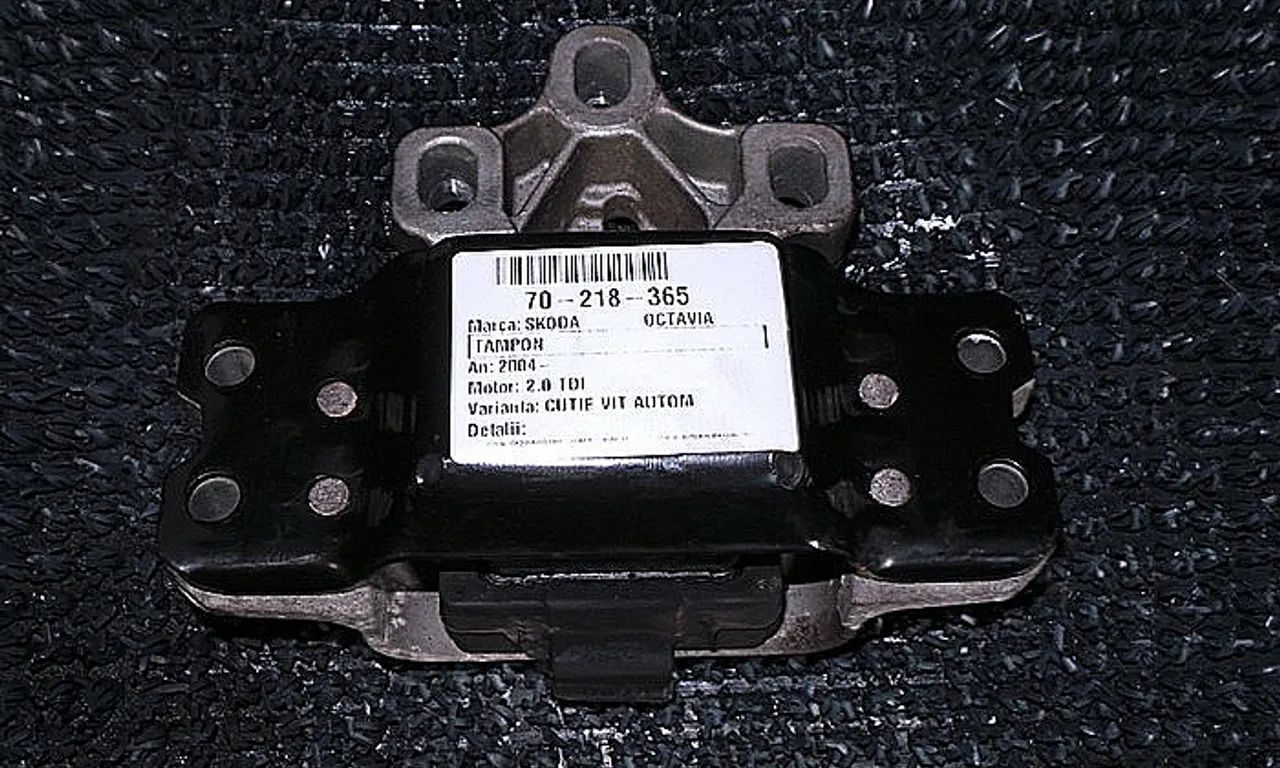 TAMPON CUTIE VITEZE SKODA OCTAVIA II 2004-2013