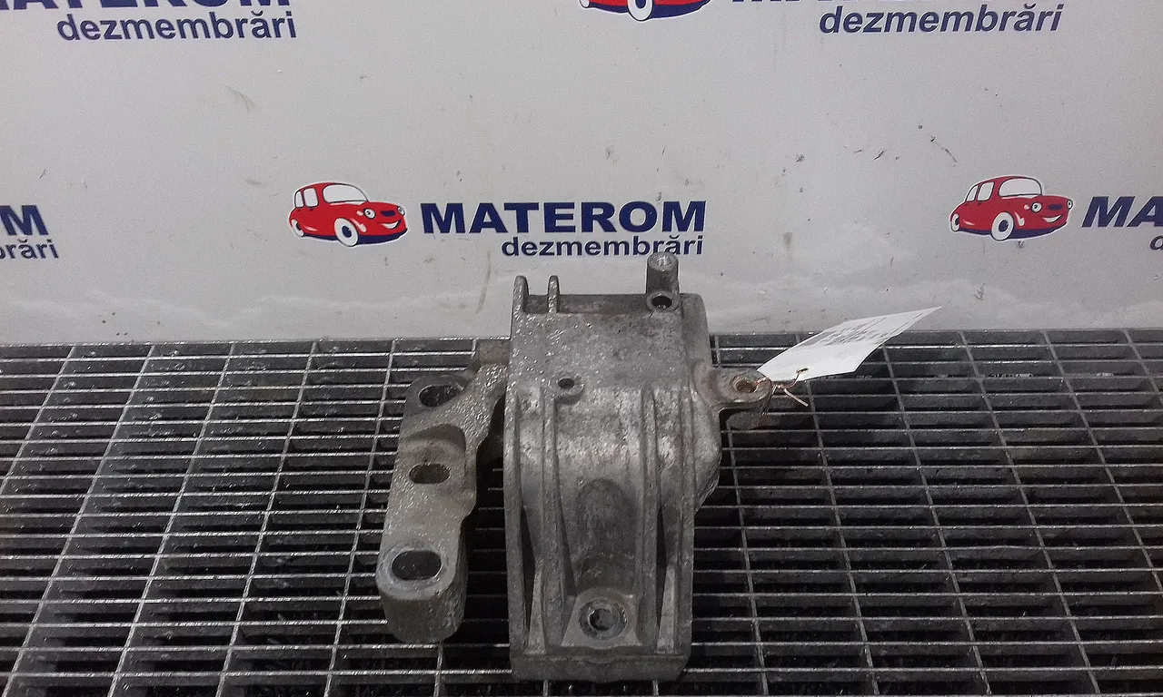 TAMPON MOTOR SKODA OCTAVIA II 2004-2013