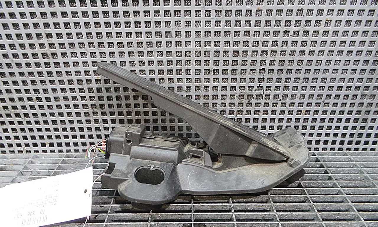 PEDALA ACCELERATIE SKODA OCTAVIA II 2004-2013