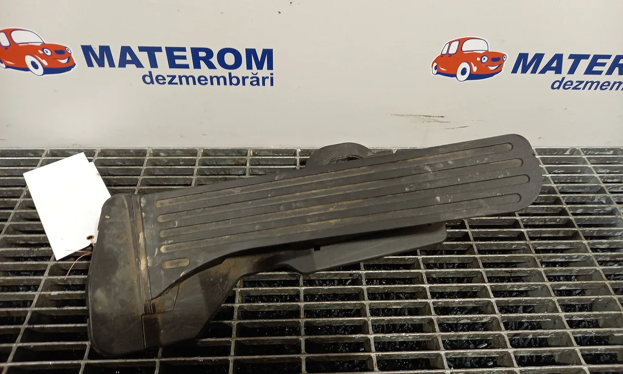PEDALA ACCELERATIE SKODA OCTAVIA II 2004-2013