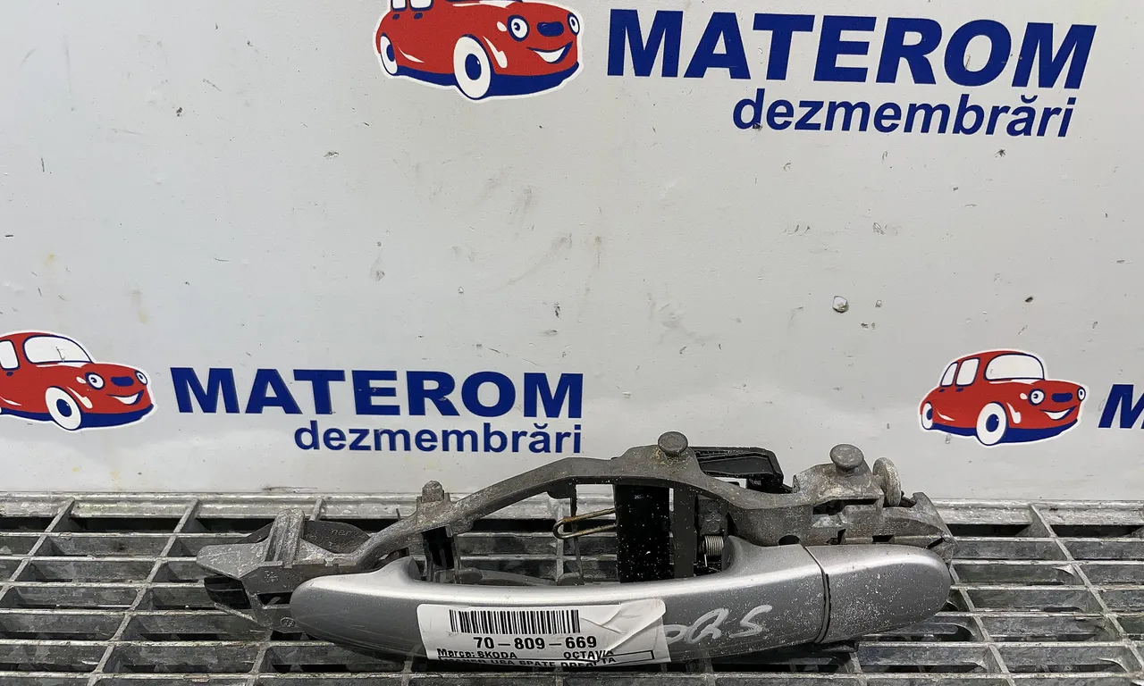 MANER USA SPATE DREAPTA SKODA OCTAVIA II 2004-2013