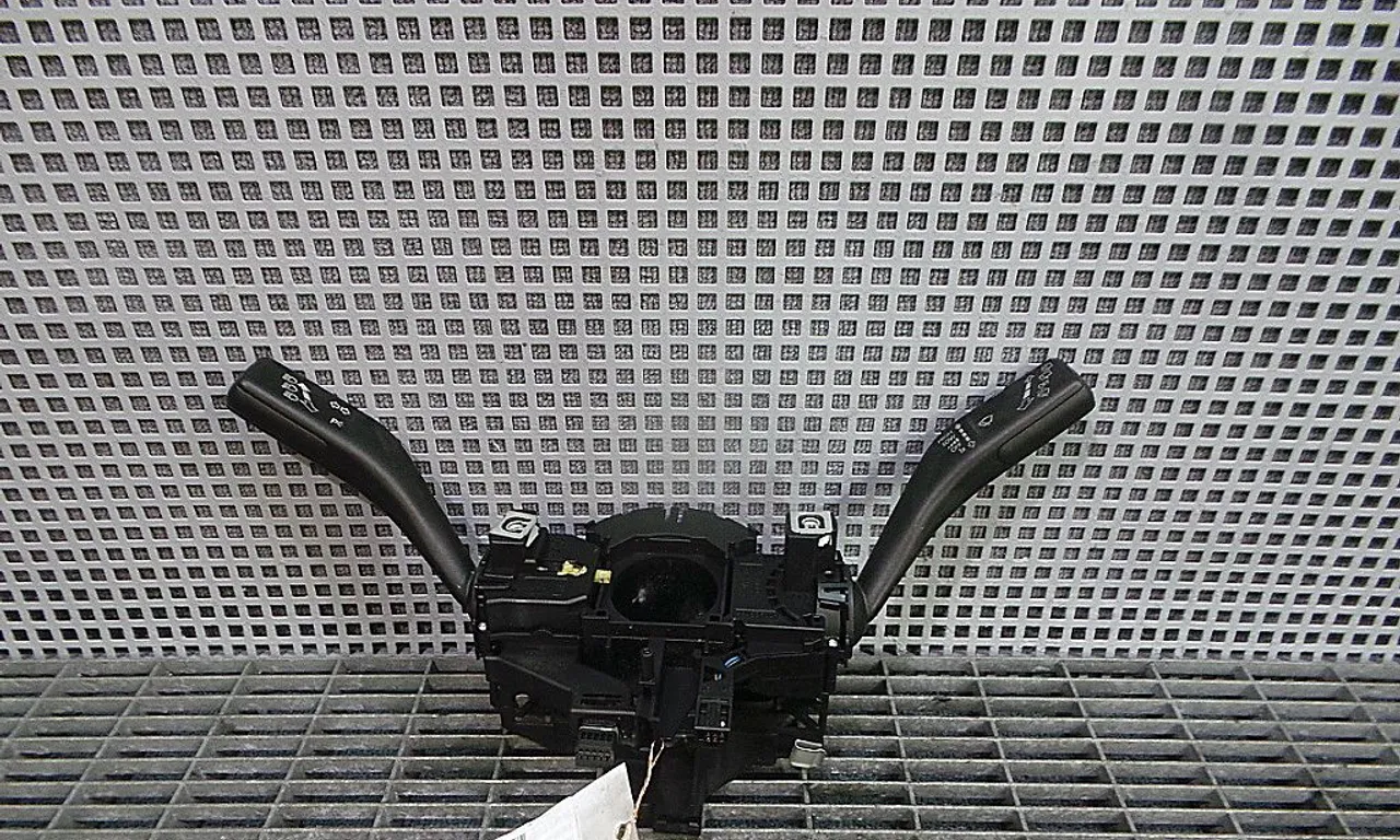 BLOC SEMNALIZARE SKODA OCTAVIA II 2004-2013
