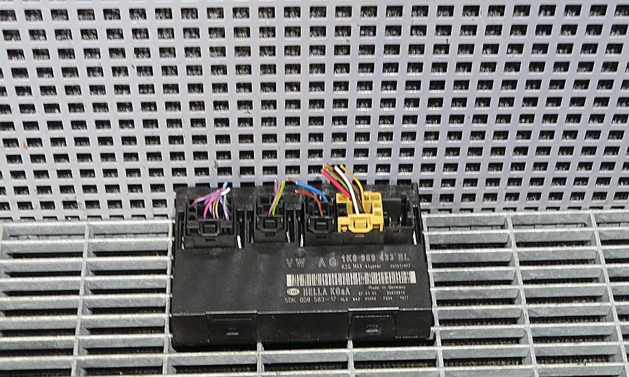 MODUL CONFORT SKODA OCTAVIA II 2004-2013