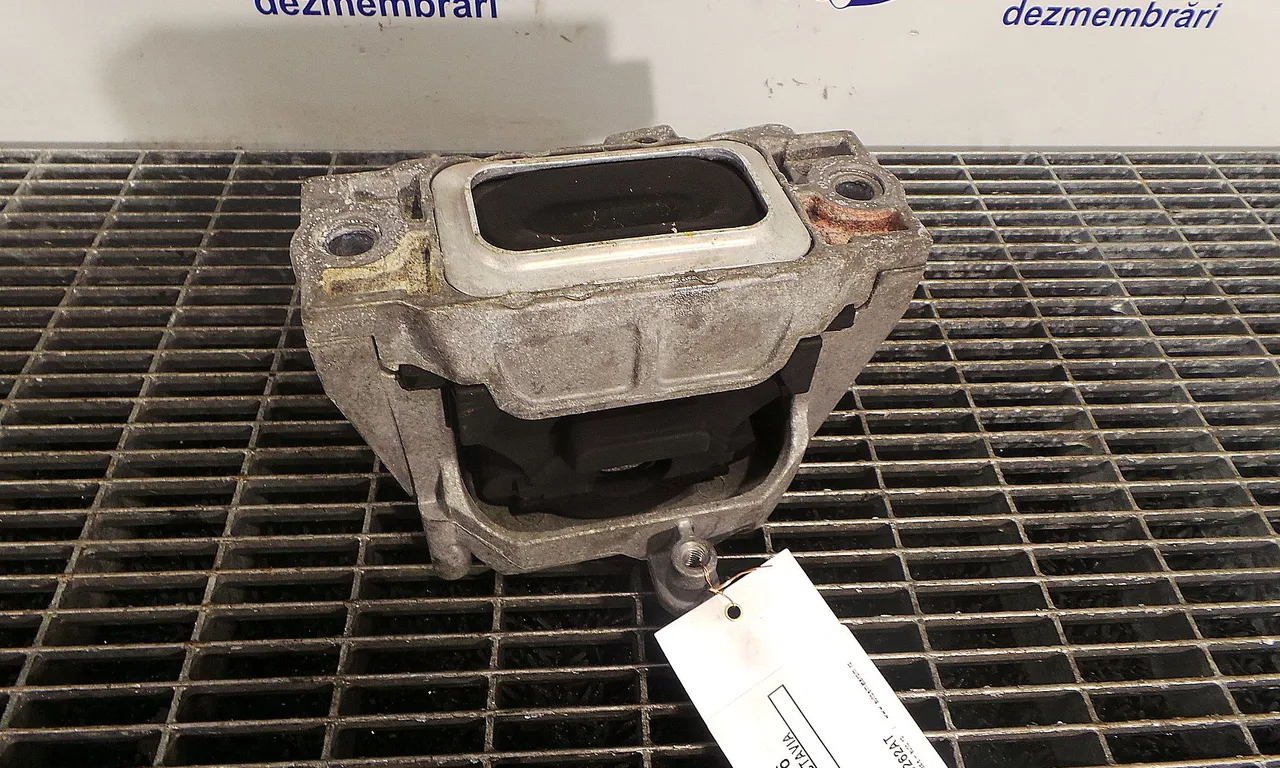 TAMPON MOTOR SKODA OCTAVIA II 2004-2013