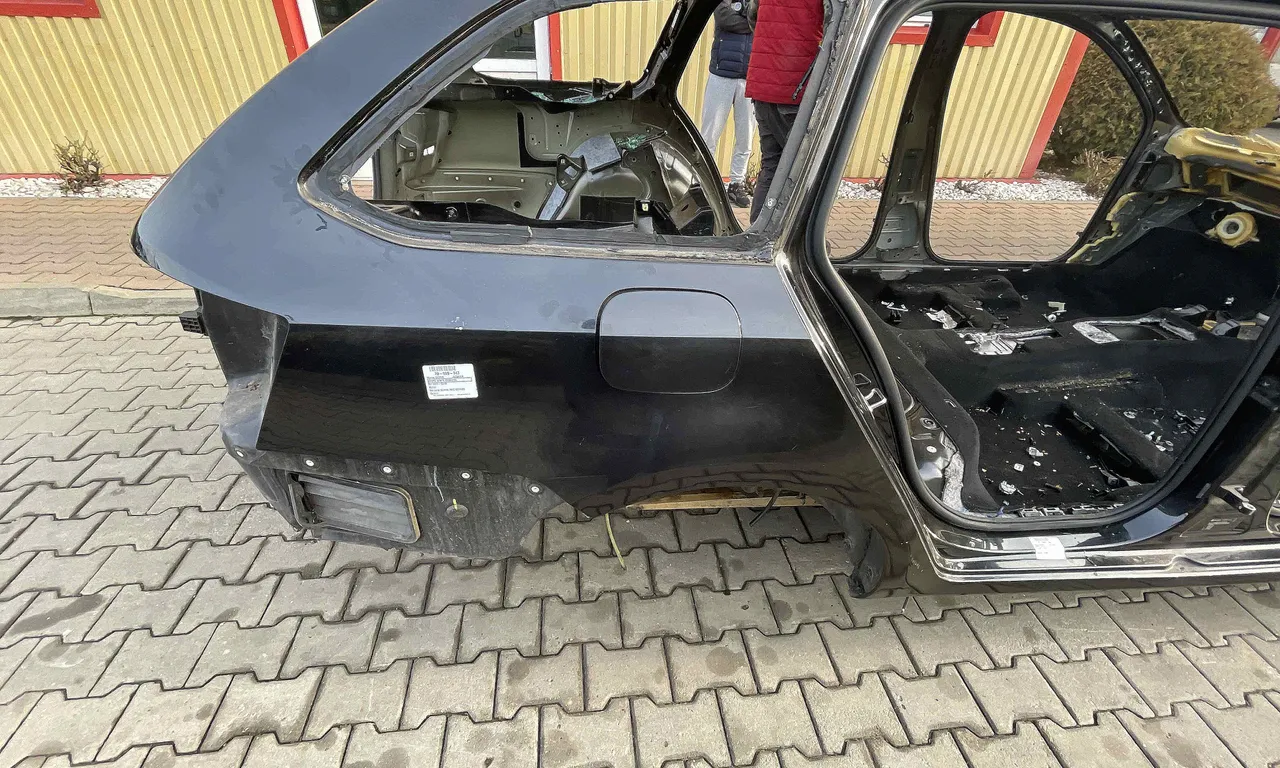 ARIPA SPATE DREAPTA SKODA OCTAVIA III 2012-2021